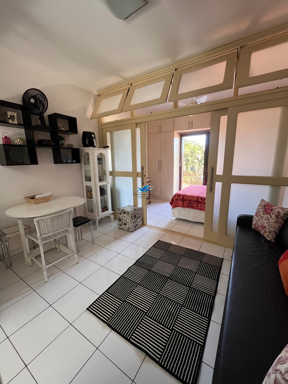 Loft charmoso - 300 mts da praia da enseada