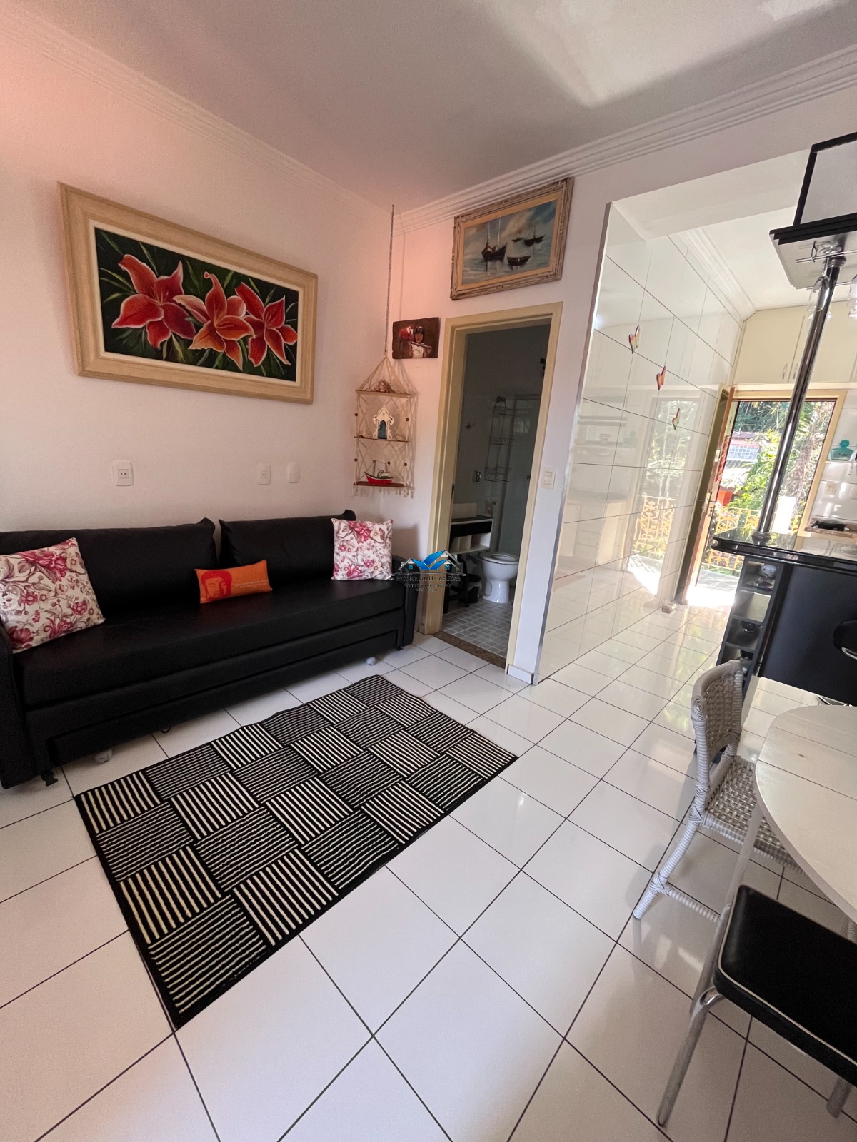Loft charmoso - 300 mts da praia da enseada