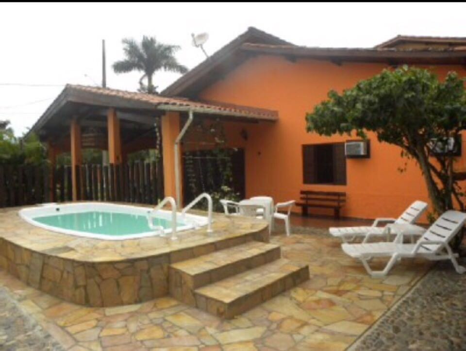 Casa espaçosa com piscina - aluguel temporário - praia das t