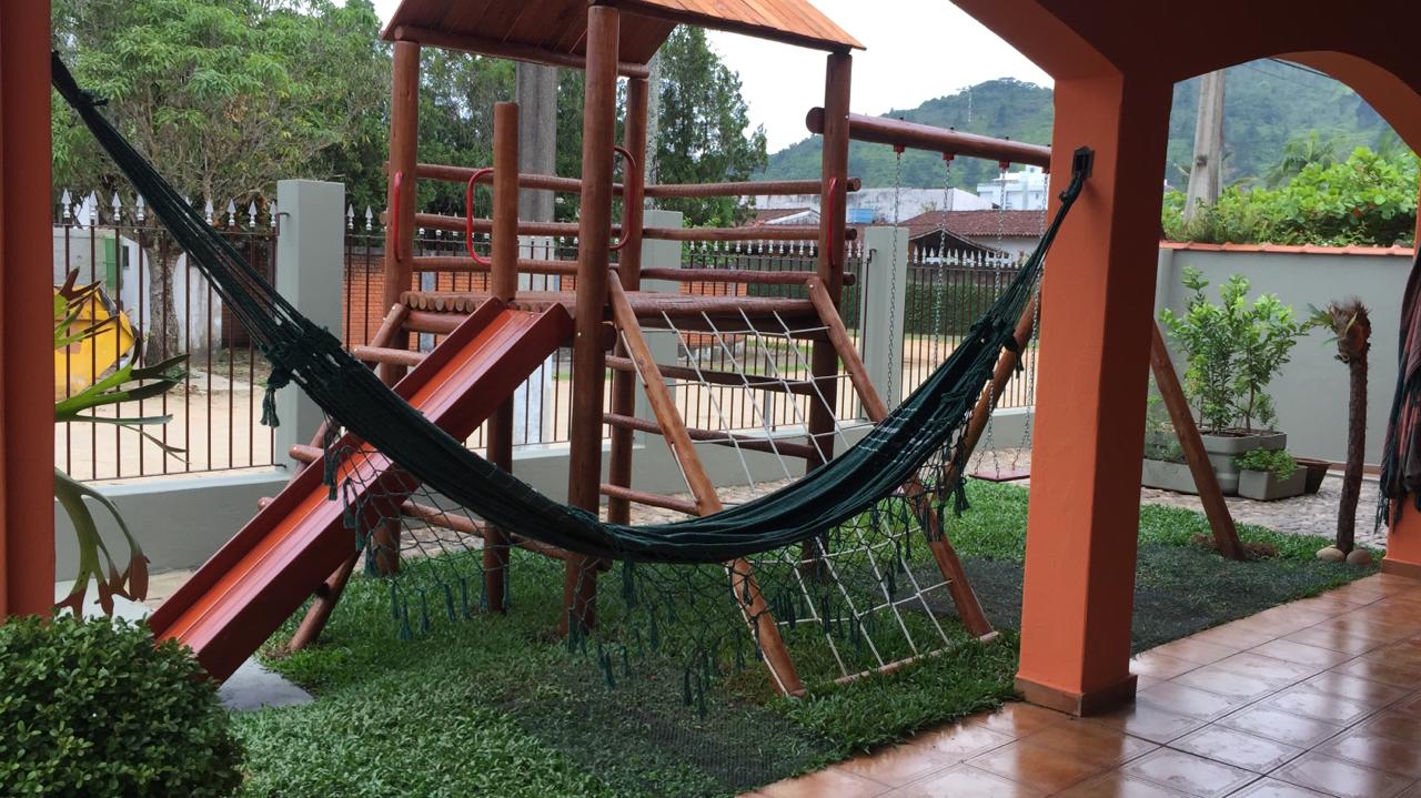 Casa espaçosa com piscina - aluguel temporário - praia das t