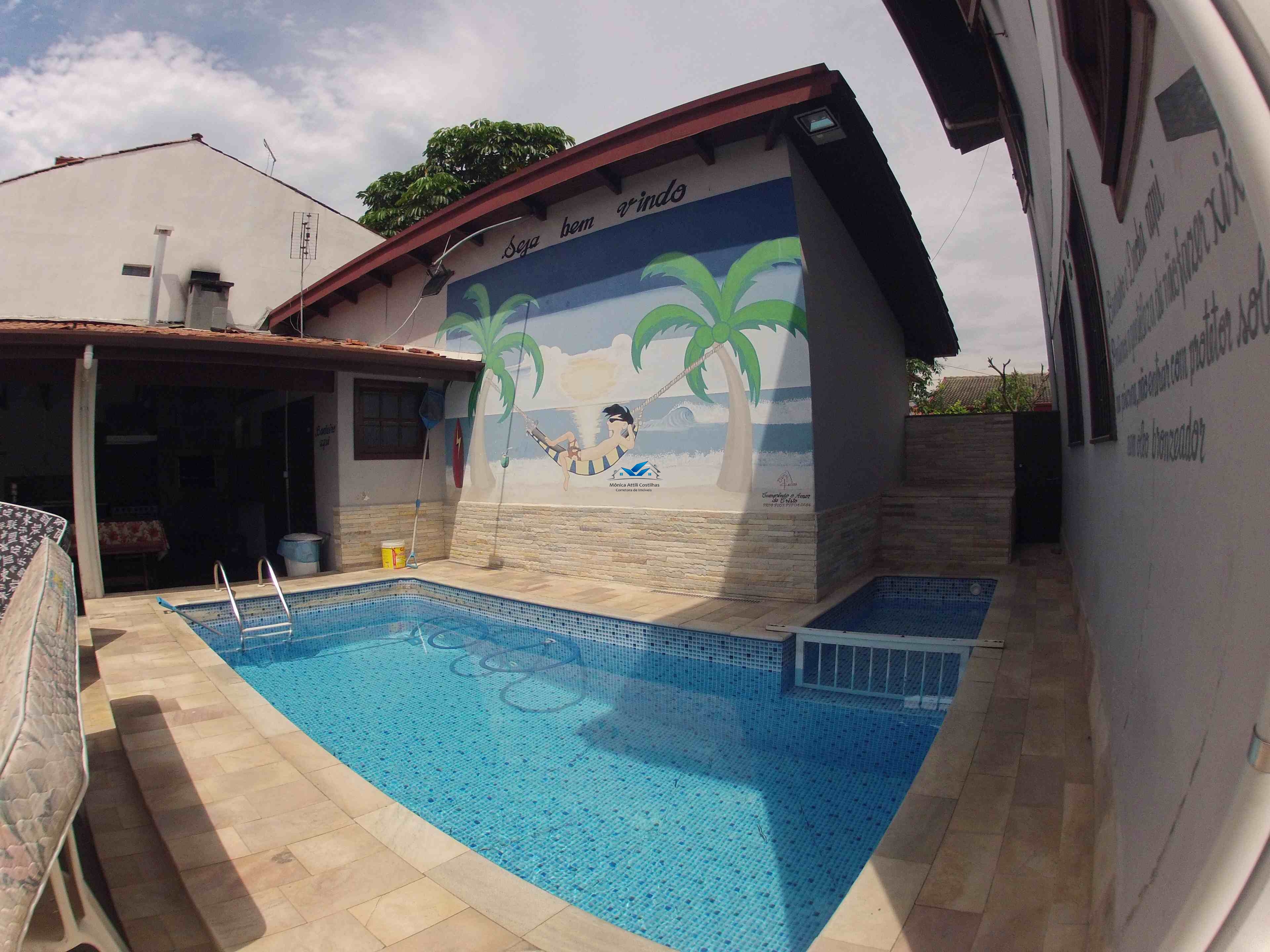 Casa com piscina na praia grande para 20 pessoas a 1 quartei