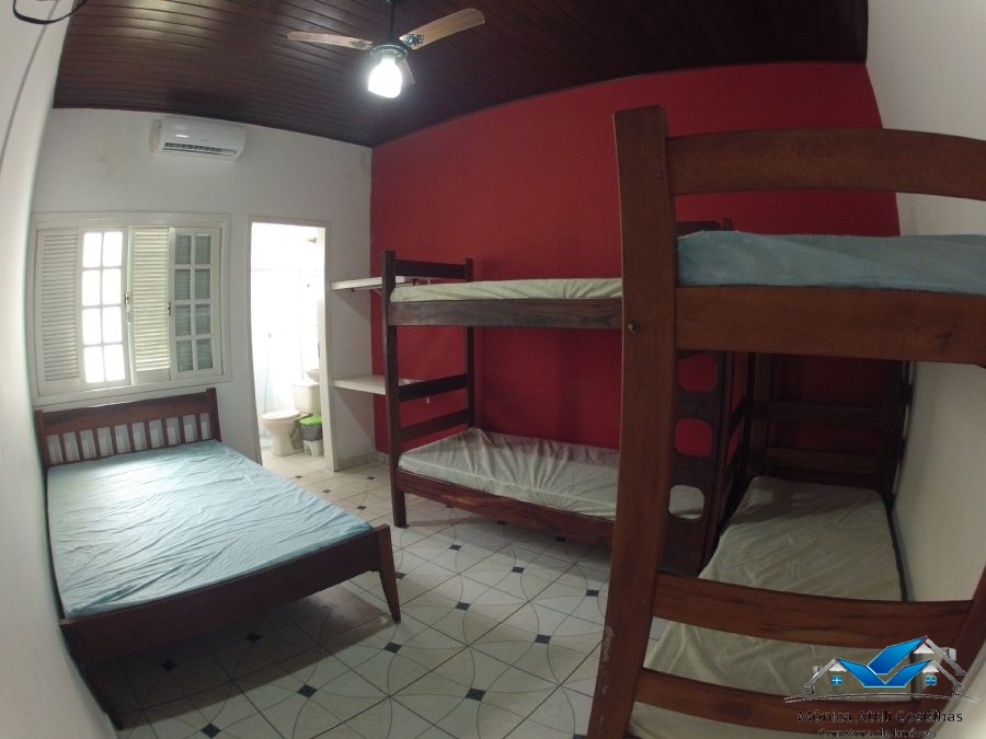 Casa na praia grande para 30 pessoas perto do mar