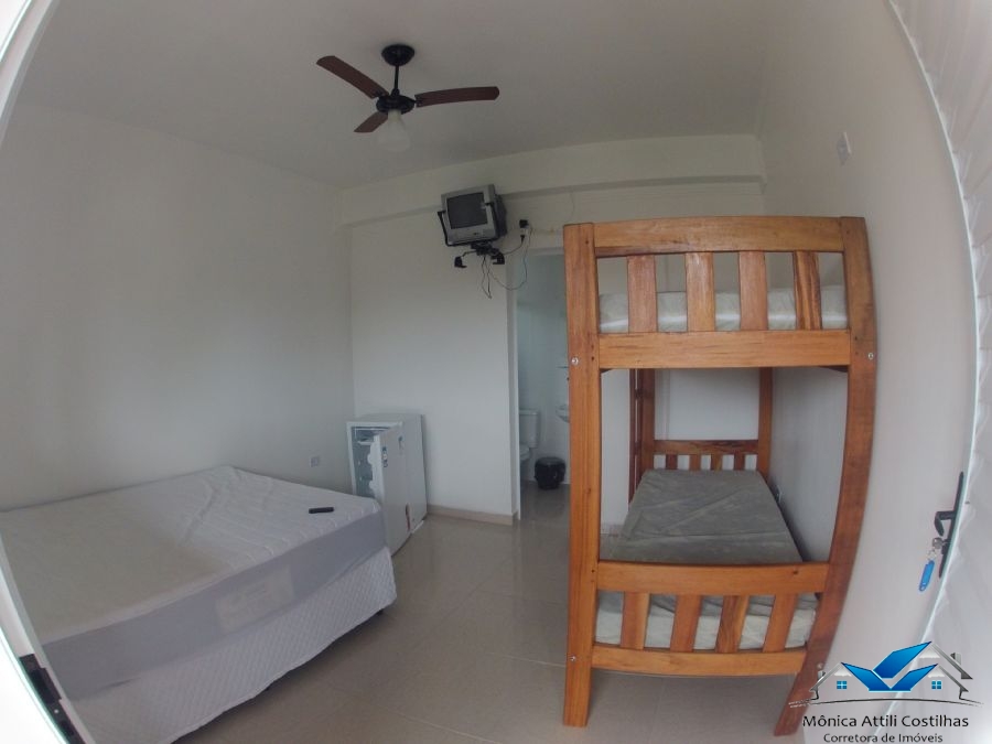 Casa na praia grande para 50 pessoas