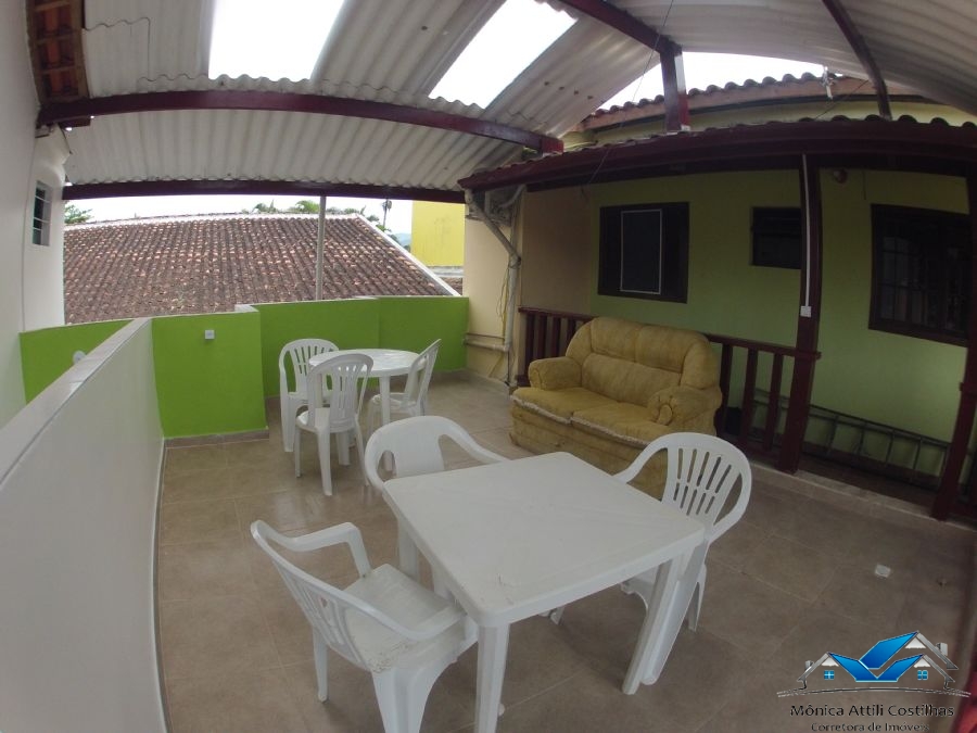 Casa na praia grande para 50 pessoas