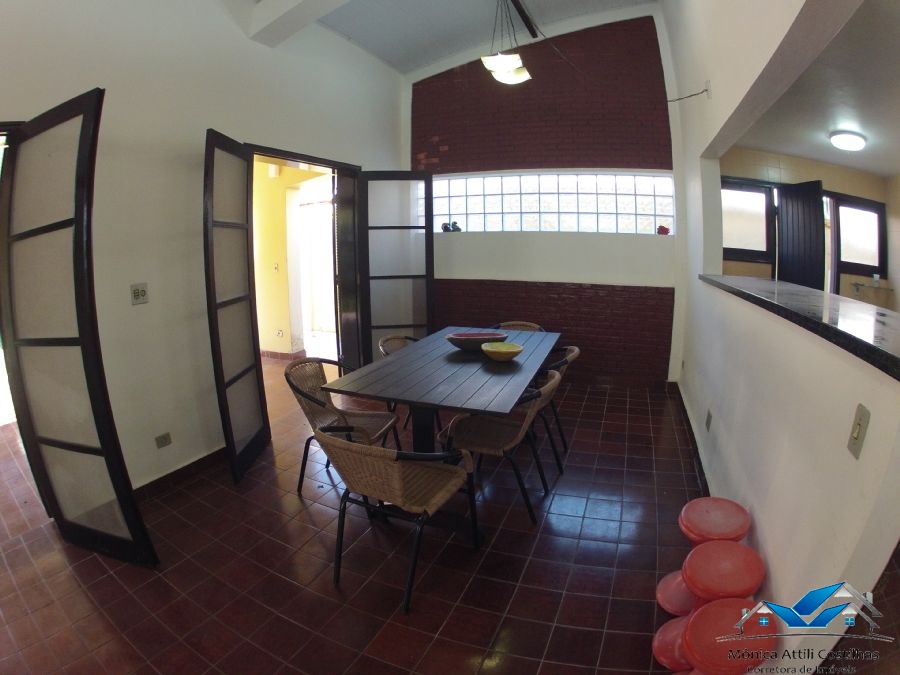 Casa espaçosa a 200 m do mar da praia da enseada