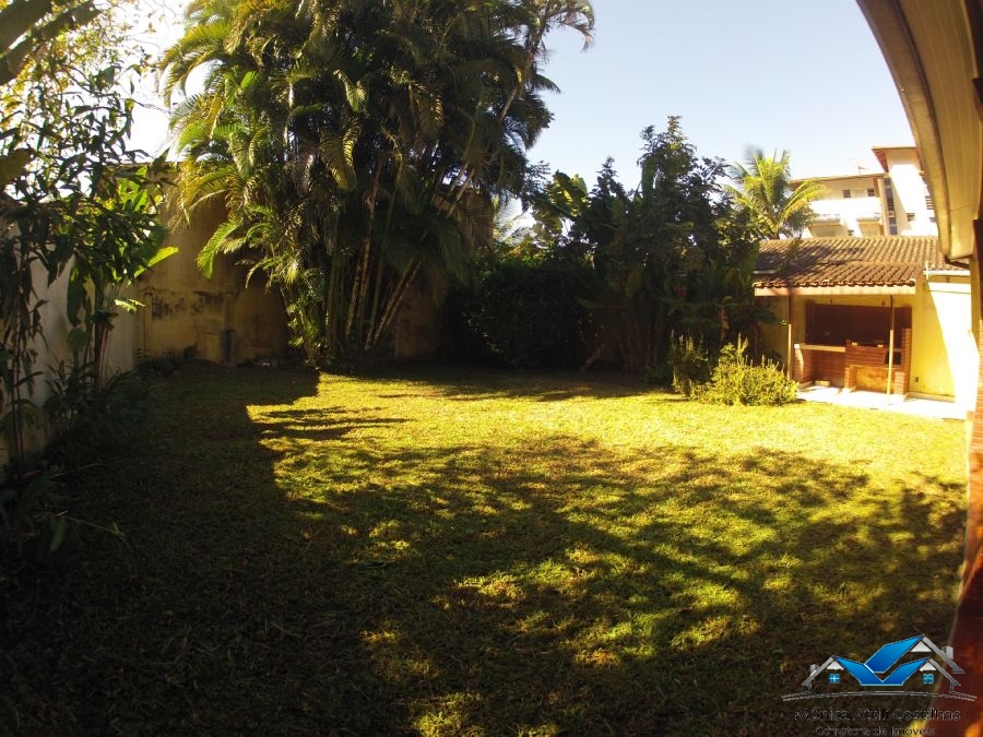 Casa espaçosa a 200 m do mar da praia da enseada