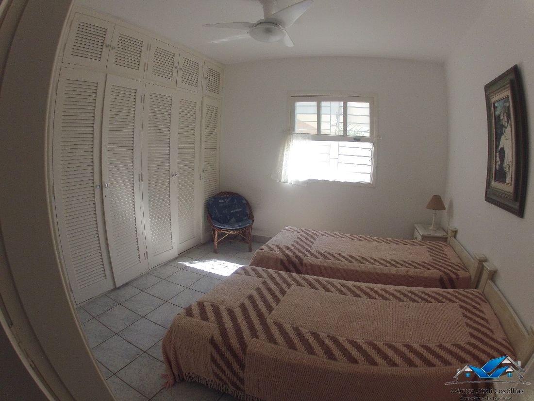 Linda casa na praia do tenório a 150 metros da praia com 4 d