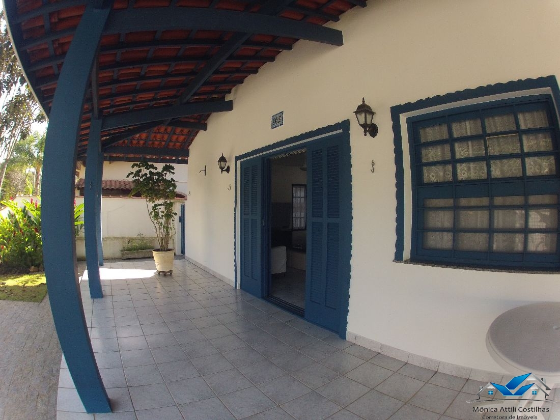 Linda casa na praia do tenório a 150 metros da praia com 4 d