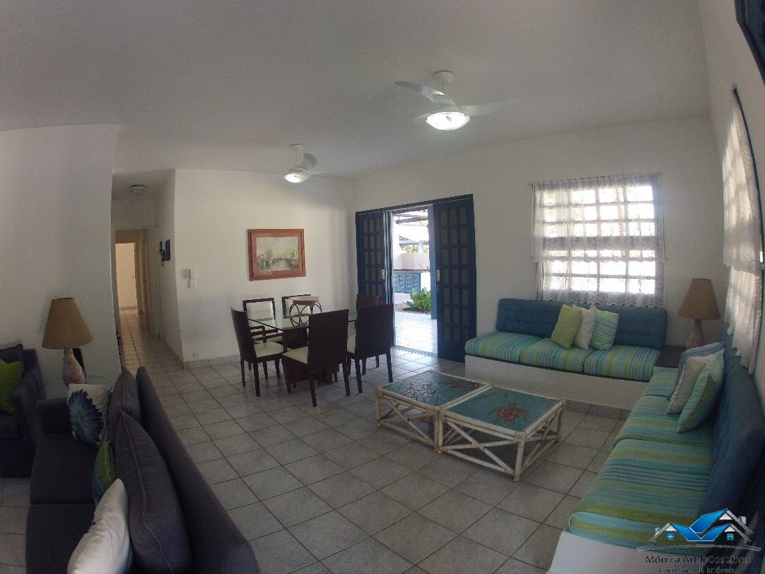 Linda casa na praia do tenório a 150 metros da praia com 4 d