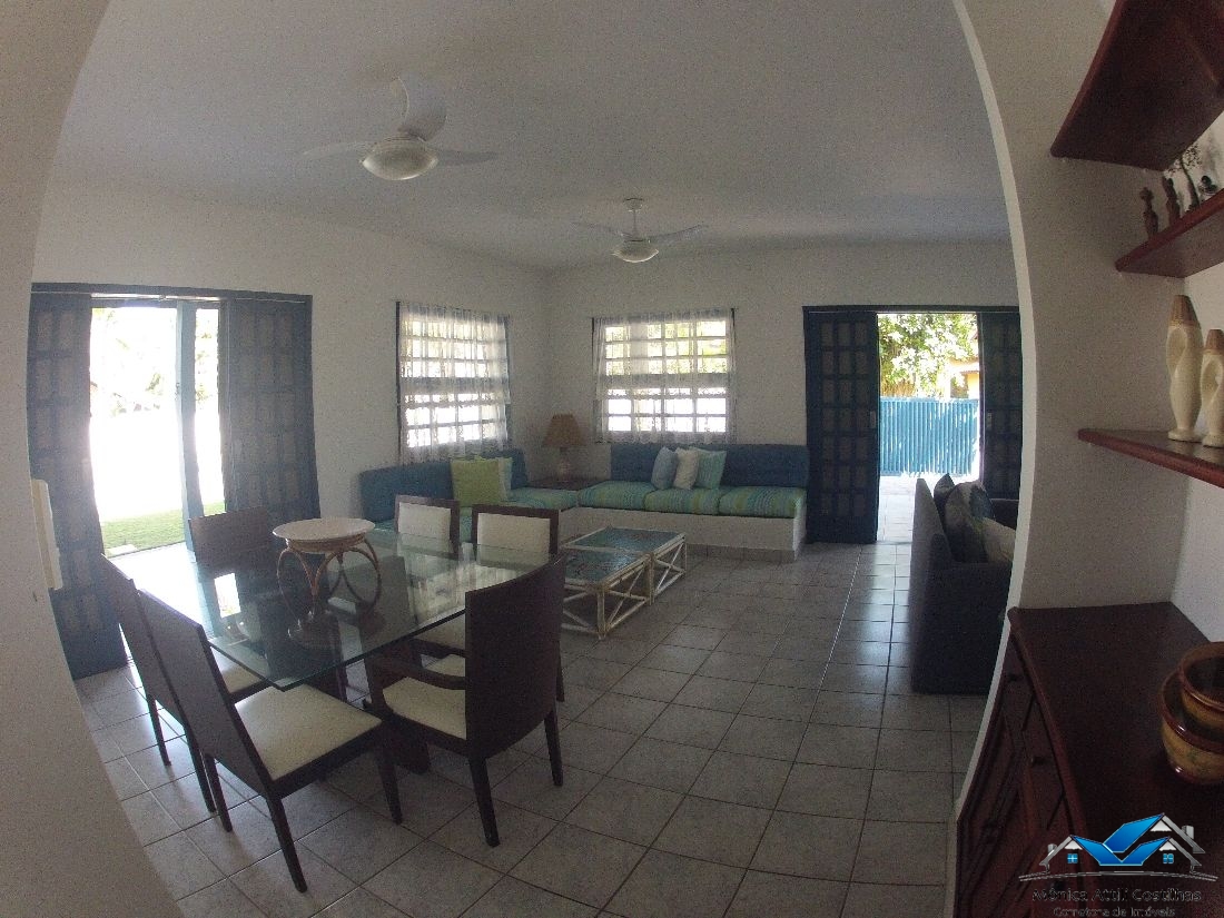 Linda casa na praia do tenório a 150 metros da praia com 4 d