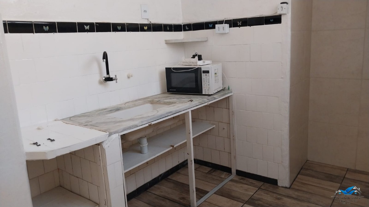 Oportunidade! imóvel de esquina no centro (1 quarteirão da c