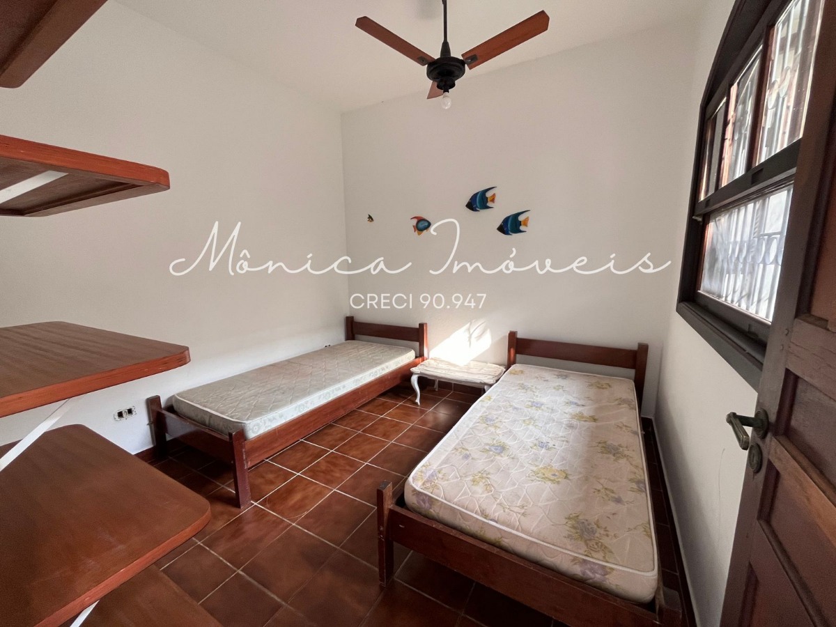 Casa com 7 dormitórios (sendo 5 suits) - ideal para renda